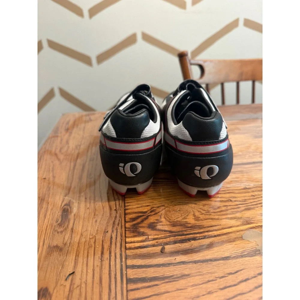 Pearl Izumi Cycling Shoes Womens 41 Black White Red Road Bike Spin Cleats